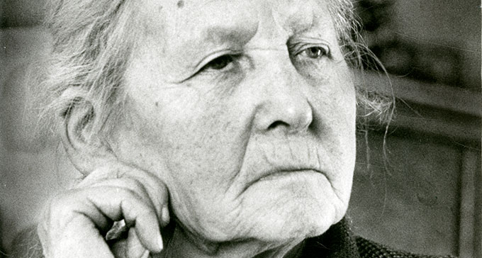 Lena Larsson (1882–1967)